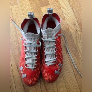 Under Armour Spotlight threadlock football cleats